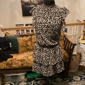 Patterned short dress